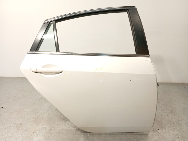 Recambio de puerta trasera derecha para mazda 6 hatchback (gh) 2.0 mzr (ghefs) referencia OEM IAM GSYM7202XF  