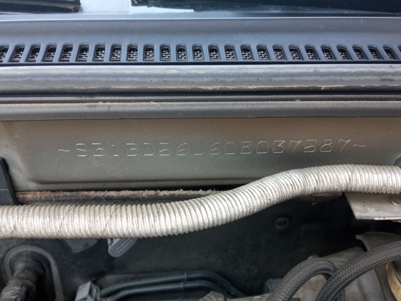 toyota avensis sedán (_t25_) del año 2007