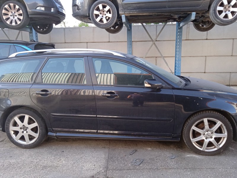 volvo v50 (545) del año 2005