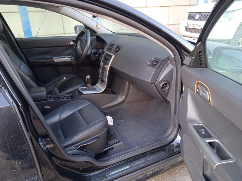 volvo v50 (545) del año 2005