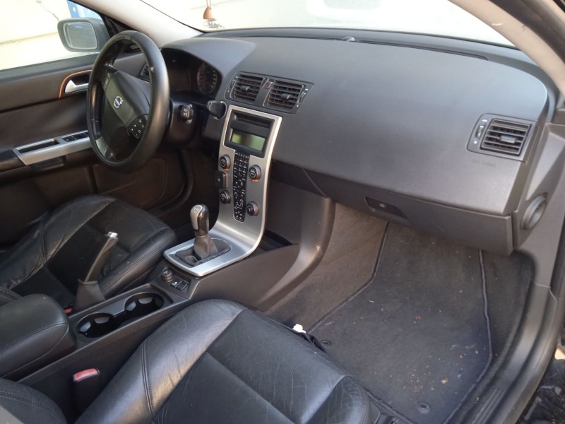 volvo v50 (545) del año 2005