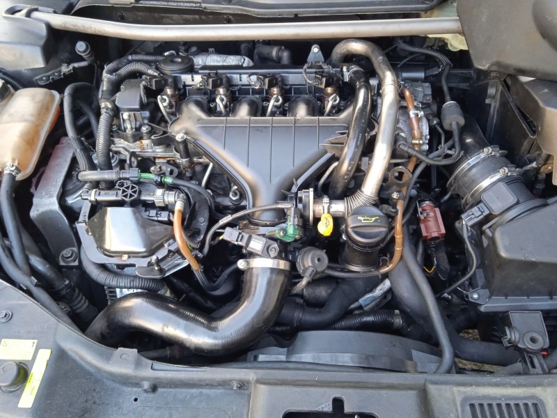 volvo v50 (545) del año 2005