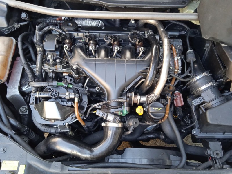 volvo v50 (545) del año 2005