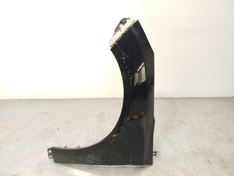 Recambio de aleta delantera izquierda para ford focus iii 1.0 ecoboost referencia OEM IAM 2171304 PBM51A16009AG 