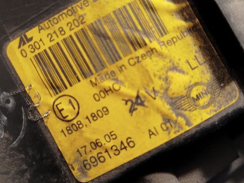 Recambio de faro derecho para mini mini (r50, r53) cooper referencia OEM IAM 6961346 63126961346 0301218202