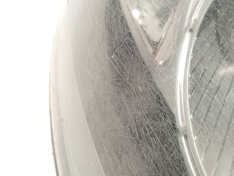 Recambio de faro derecho para hyundai santa fé ii (cm) 2.2 crdi gls referencia OEM IAM 921022B020  