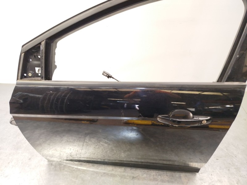 Recambio de puerta delantera izquierda para ford focus iii 1.0 ecoboost referencia OEM IAM 2147846 PBM51A20125BF 