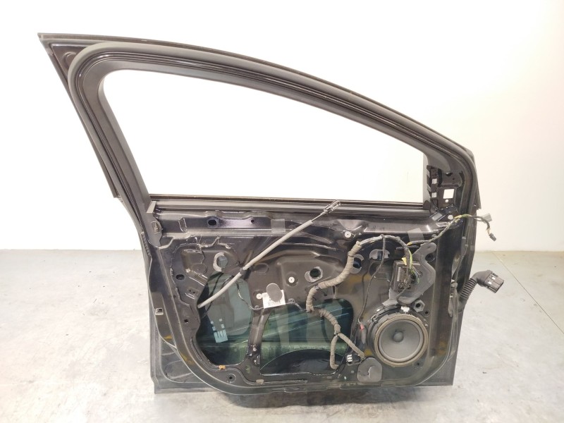 Recambio de puerta delantera izquierda para ford focus iii 1.0 ecoboost referencia OEM IAM 2147846 PBM51A20125BF 