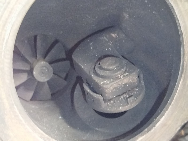 Recambio de despiece motor para ford focus iii 1.0 ecoboost referencia OEM IAM M2DA  