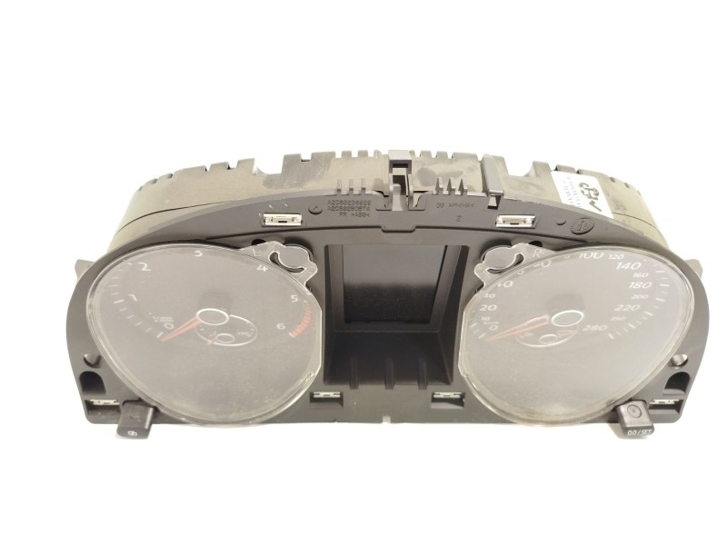Recambio de cuadro instrumentos para volkswagen passat cc b6 (357) 2.0 tdi referencia OEM IAM 3C8920870E  