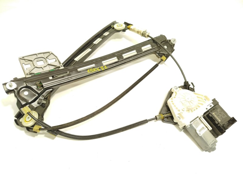 Recambio de elevalunas delantero derecho para volkswagen passat cc b6 (357) 2.0 tdi referencia OEM IAM 3C8837462J  