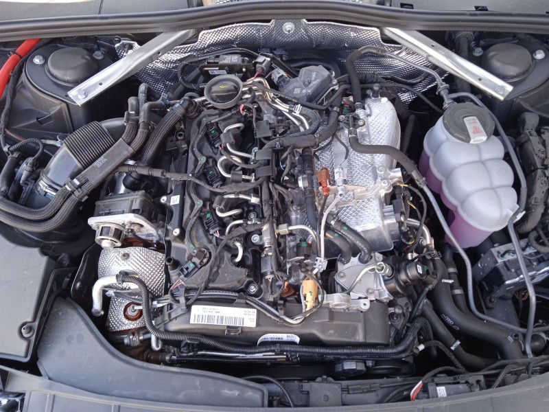 audi a4 b9 avant (8w5, 8wd) del año 2024