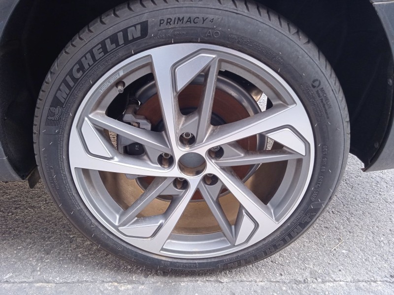 audi a4 b9 avant (8w5, 8wd) del año 2024