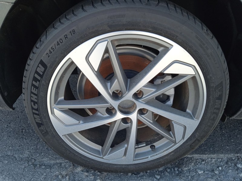 audi a4 b9 avant (8w5, 8wd) del año 2024