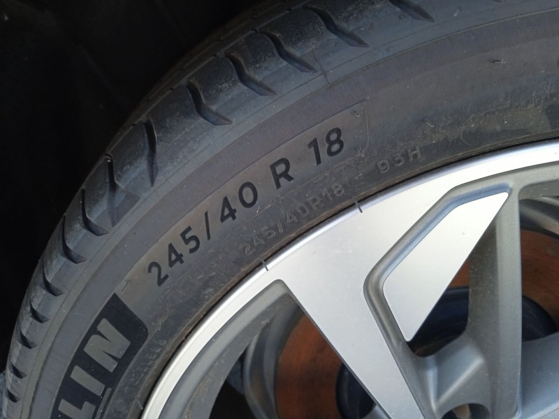 audi a4 b9 avant (8w5, 8wd) del año 2024