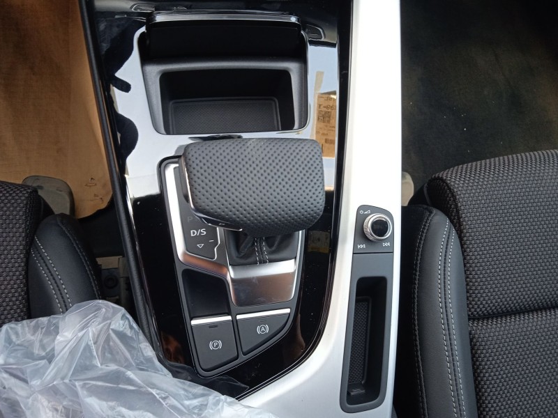 audi a4 b9 avant (8w5, 8wd) del año 2024