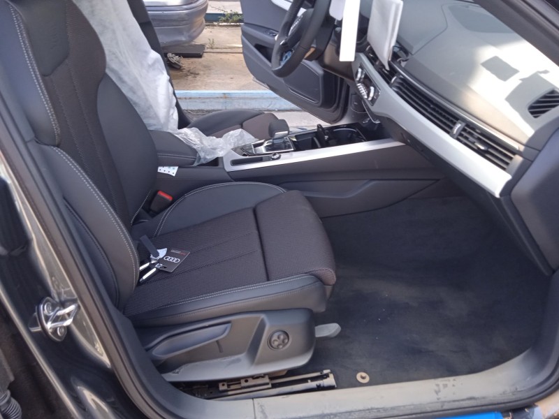 audi a4 b9 avant (8w5, 8wd) del año 2024