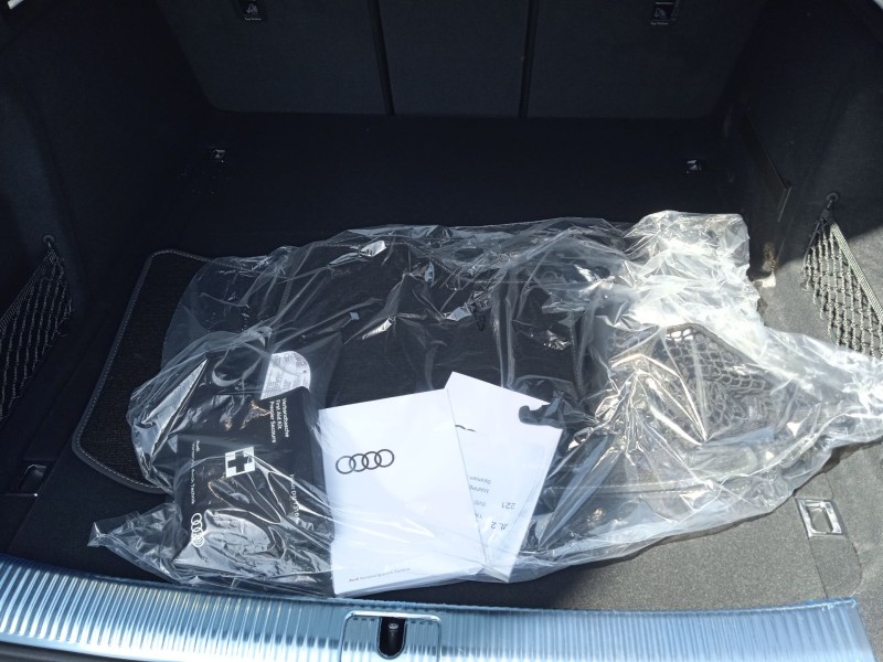 audi a4 b9 avant (8w5, 8wd) del año 2024