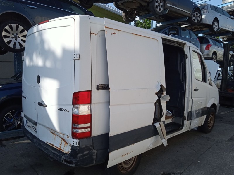 mercedes-benz sprinter 3-t furgoneta (b906) del año 2012