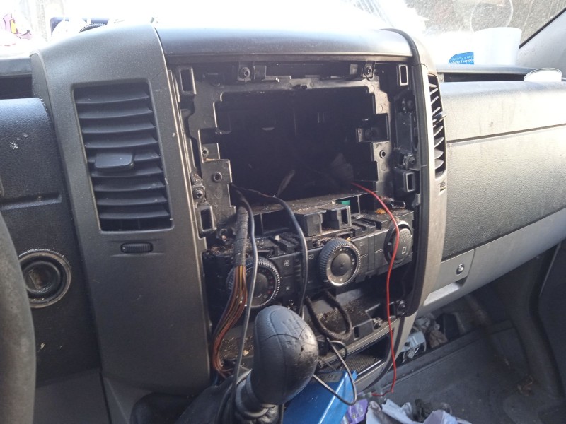 mercedes-benz sprinter 3-t furgoneta (b906) del año 2012