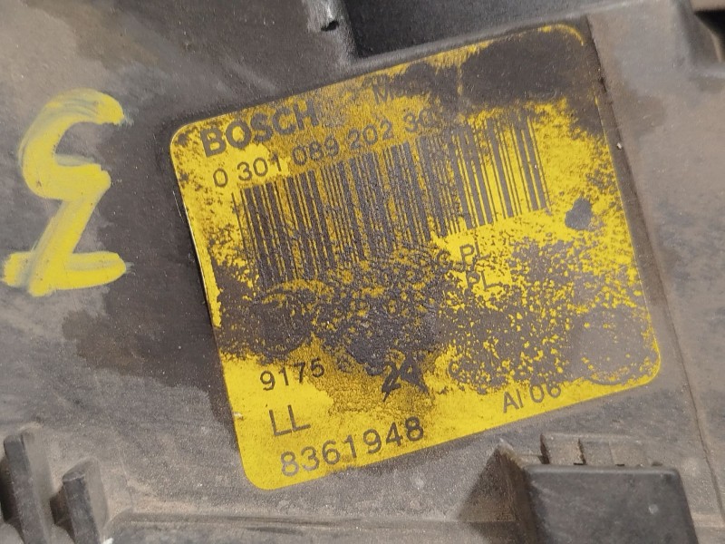 Recambio de faro derecho para bmw 3 (e46) 320 d referencia OEM IAM 8361948 63126902746 0301089202