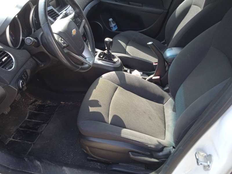 chevrolet cruze (j300) del año 2011
