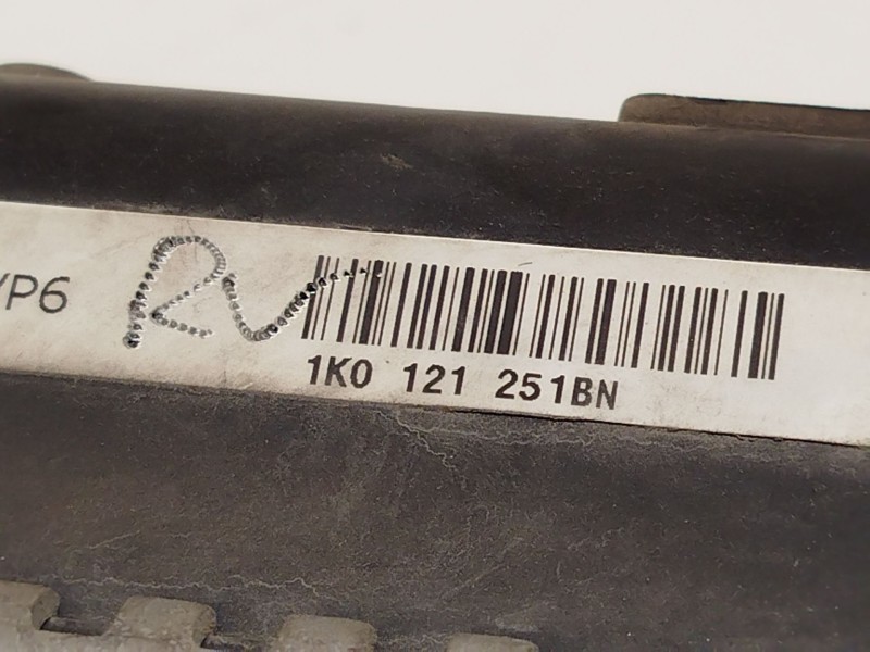 Recambio de radiador agua para volkswagen golf v (1k1) 1.4 tsi referencia OEM IAM 1K0121251BN  