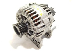 Recambio de alternador para volkswagen golf v (1k1) 1.4 tsi referencia OEM IAM 03C903023B  TG11C015