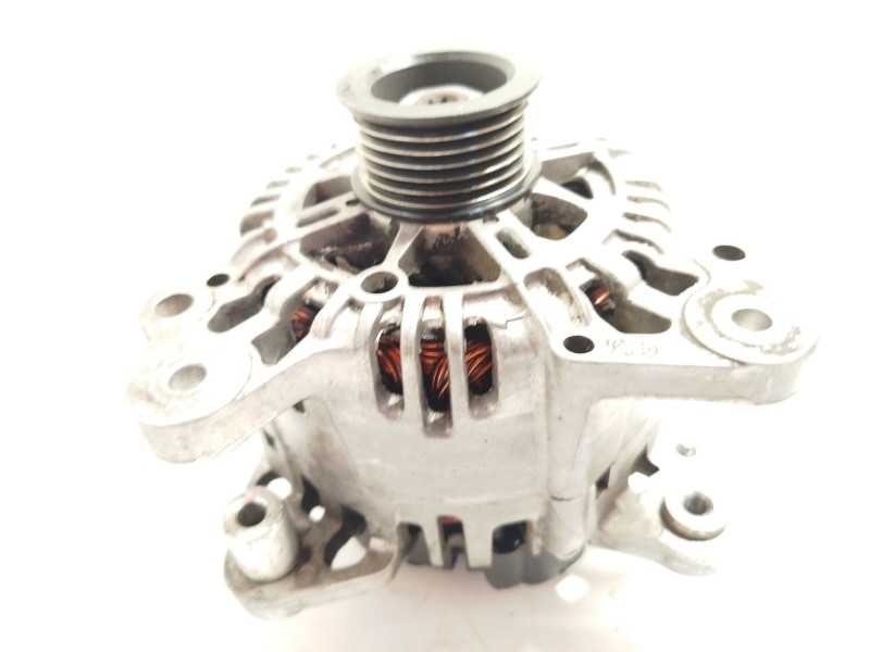 Recambio de alternador para volkswagen golf v (1k1) 1.4 tsi referencia OEM IAM 03C903023B  TG11C015