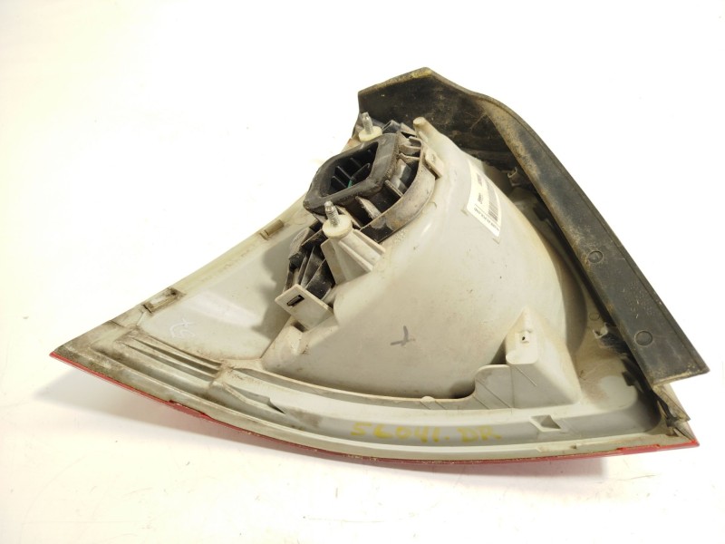 Recambio de piloto trasero derecho para volkswagen golf v (1k1) 1.4 tsi referencia OEM IAM 1K6945096AA  