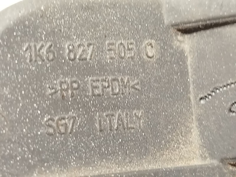 Recambio de cerradura maletero / porton para volkswagen golf v (1k1) 1.4 tsi referencia OEM IAM 1K6827505C 1K6827505C9B9 