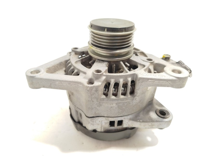 Recambio de alternador para hyundai i30 (gd) 1.4 crdi cat referencia OEM IAM 373002A750  1042113580