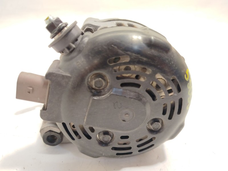 Recambio de alternador para hyundai i30 (gd) 1.4 crdi cat referencia OEM IAM 373002A750  1042113580