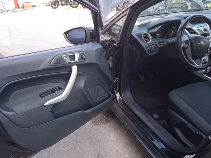 ford fiesta vi (cb1, ccn) del año 2012
