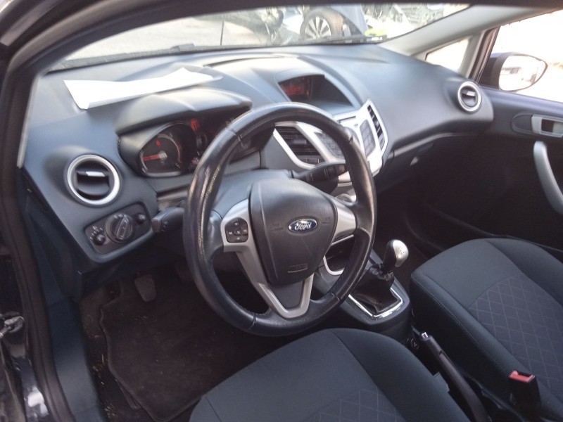 ford fiesta vi (cb1, ccn) del año 2012