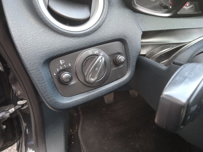 ford fiesta vi (cb1, ccn) del año 2012