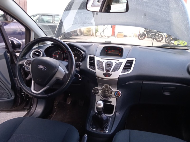 ford fiesta vi (cb1, ccn) del año 2012