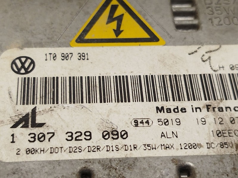 Recambio de centralita faros xenon para volkswagen golf v (1k1) 1.4 tsi referencia OEM IAM 1T0907391  1307329090