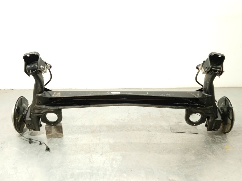 Recambio de puente trasero para mg mg zs suv (azs1) 1.5 vti referencia OEM IAM 10238433  