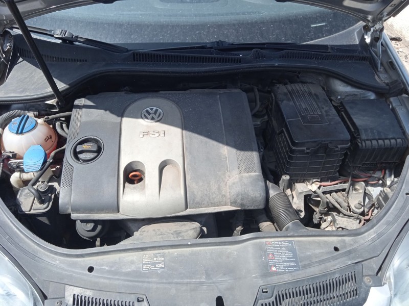 volkswagen golf v (1k1) del año 2004