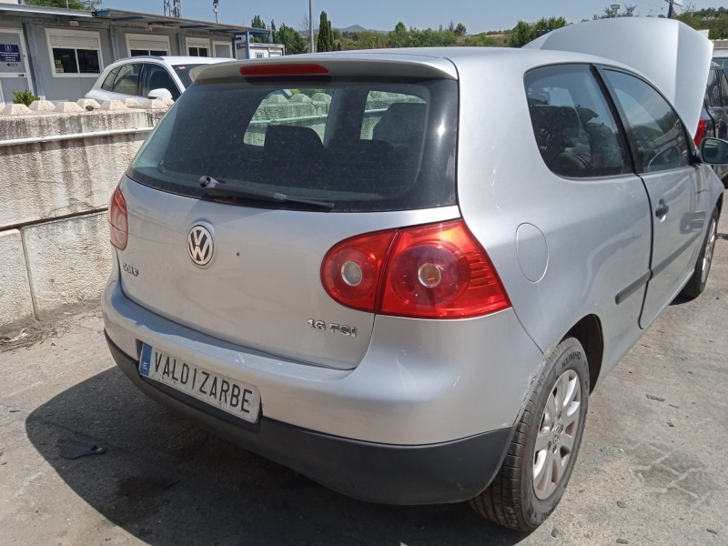 volkswagen golf v (1k1) del año 2004