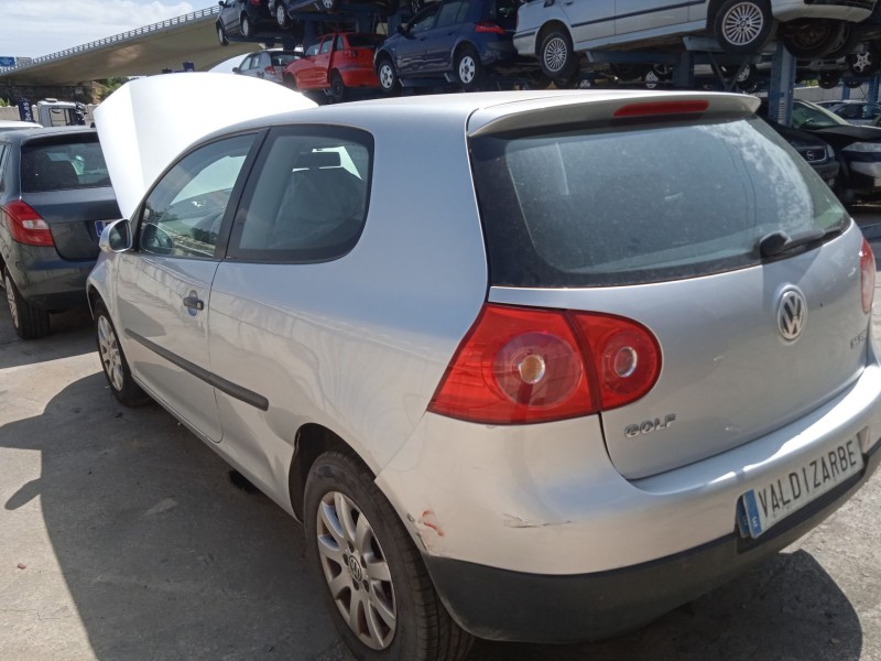 volkswagen golf v (1k1) del año 2004