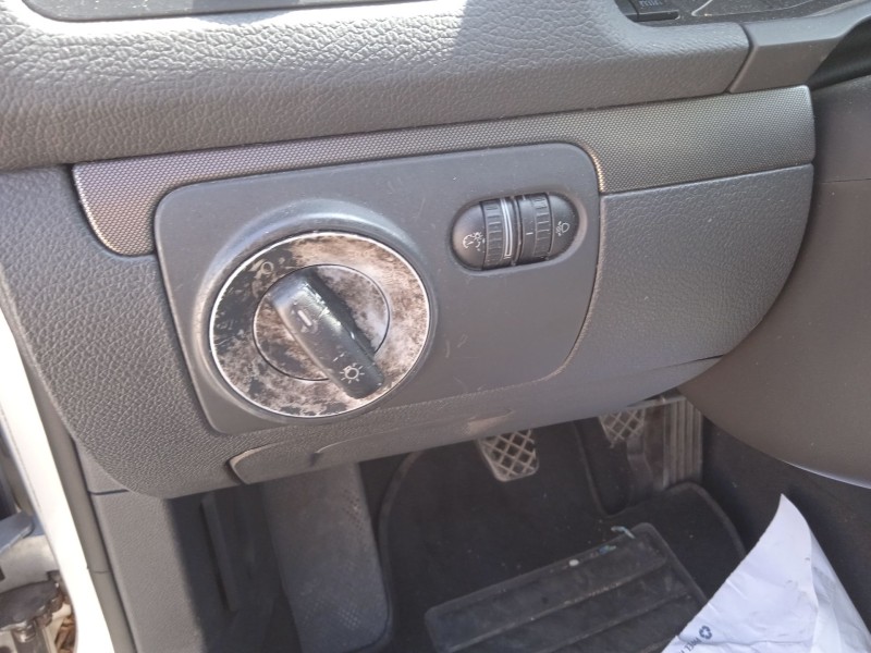 volkswagen golf v (1k1) del año 2004