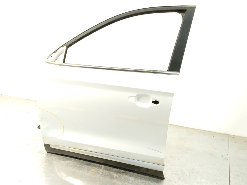 Recambio de puerta delantera izquierda para mg mg zs suv (azs1) 1.5 vti referencia OEM IAM 10322109  