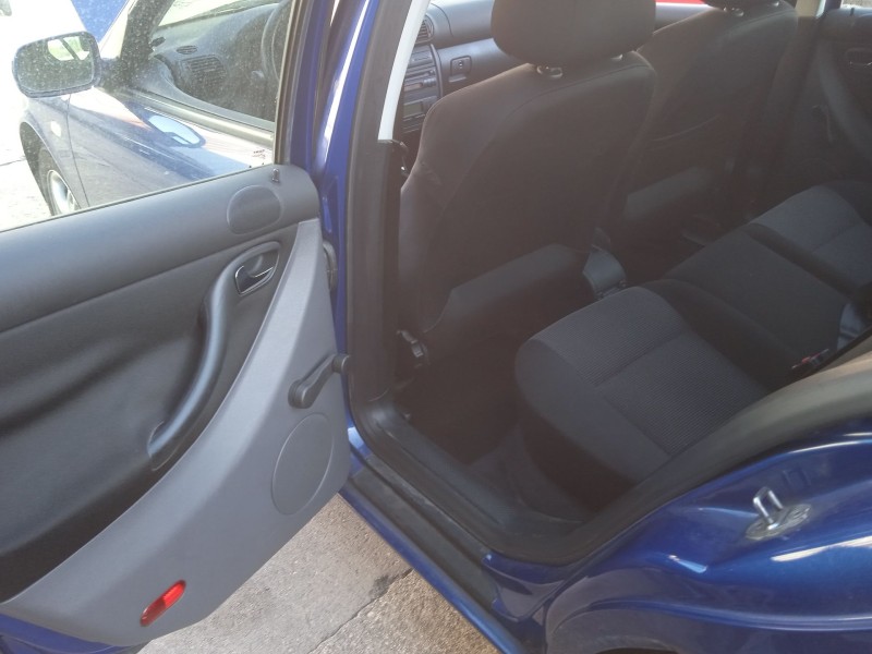 seat toledo ii (1m2) del año 2002