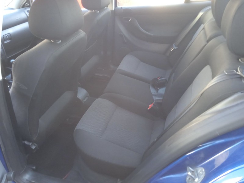 seat toledo ii (1m2) del año 2002