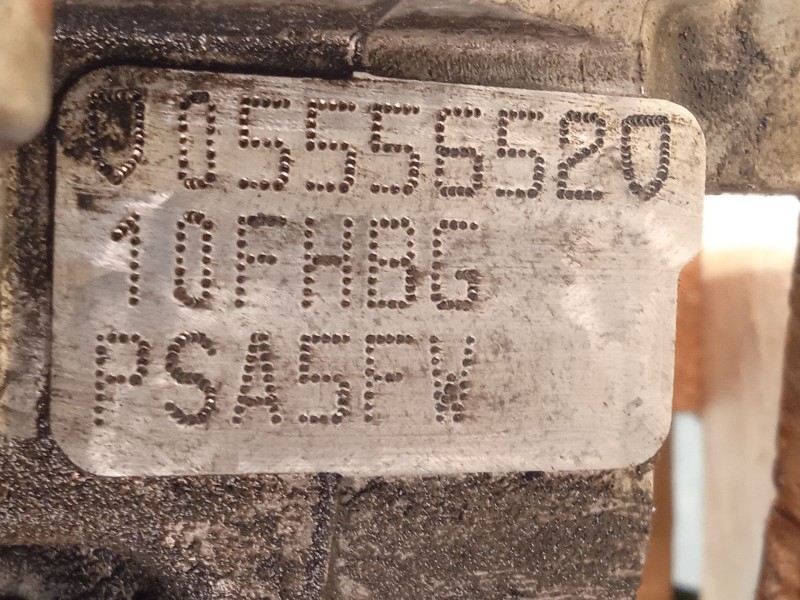 Recambio de despiece motor para peugeot 3008 premium referencia OEM IAM 5FW  