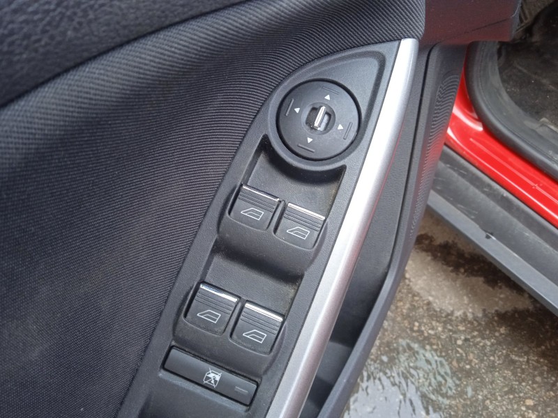 ford focus iv (hn) del año 2013