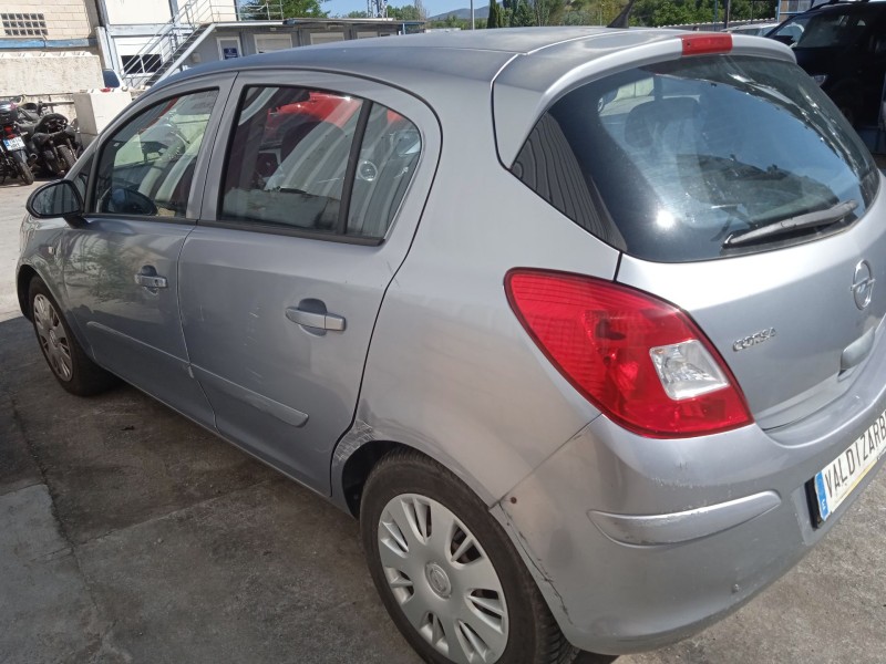 opel corsa d (s07) del año 2007