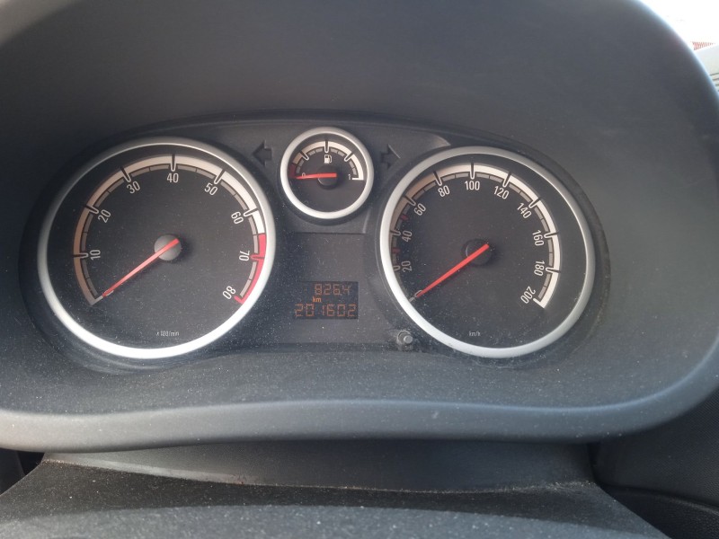 opel corsa d (s07) del año 2007